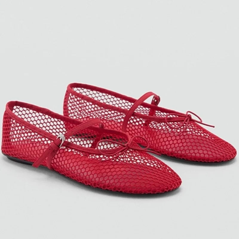 Buckle-Strap Mesh Flat – Dara