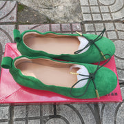 Butterfly-Knot Flat – Bria