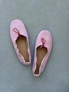 Butterfly-Knot Flat – Bria