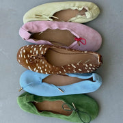 Butterfly-Knot Flat – Bria