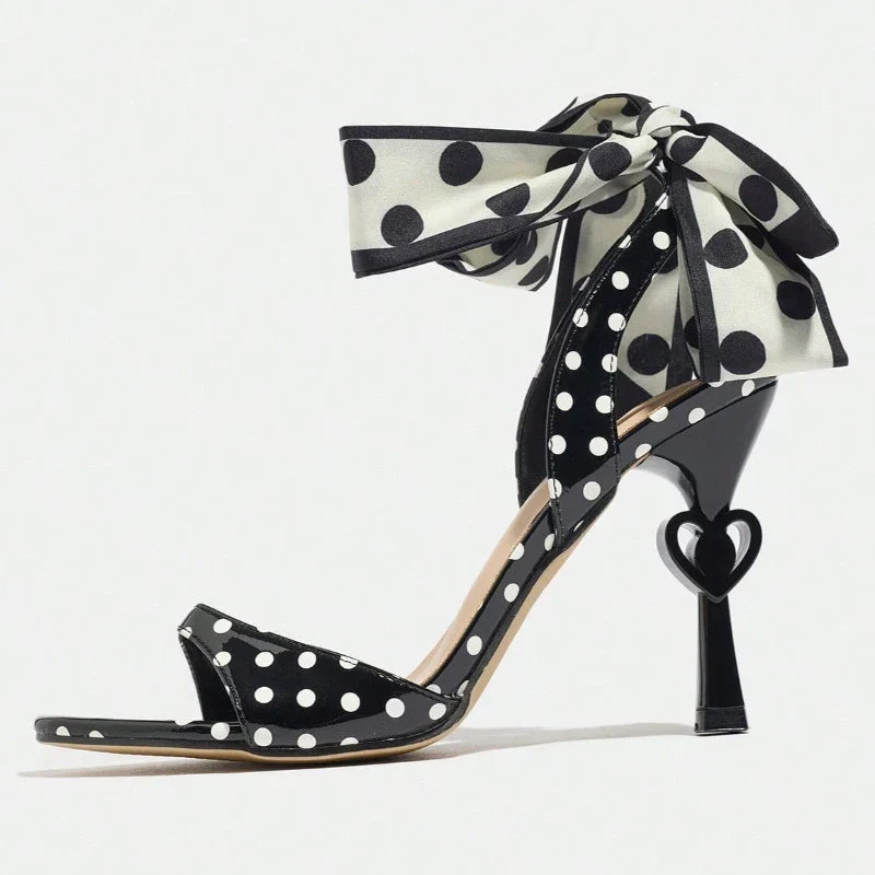 Ankle-Strap Stiletto – Alva